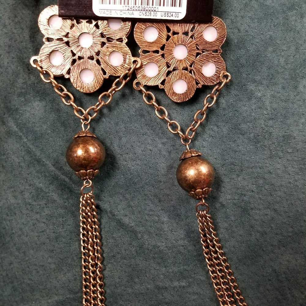 Nice Pearl earrings - Picture 2 of 4